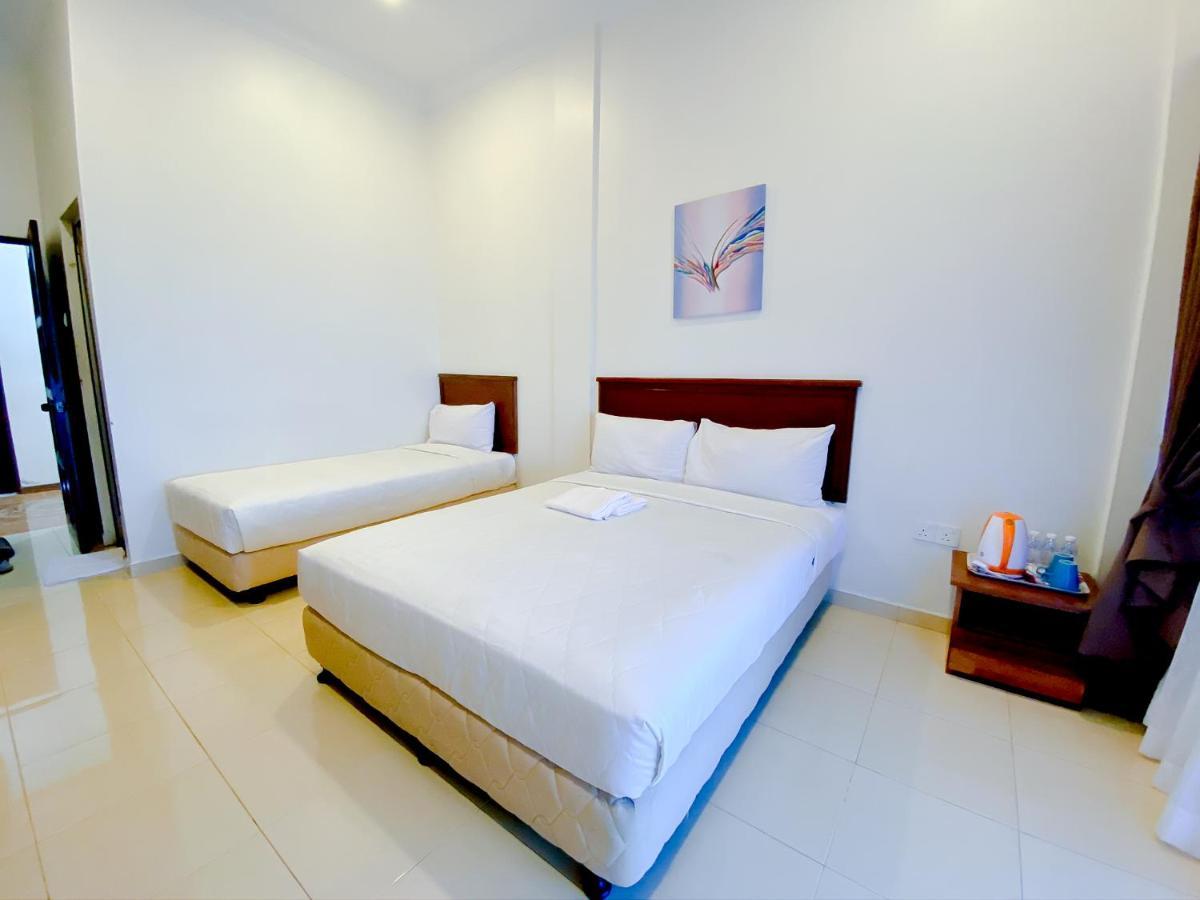 Hotel & Chalet Sportfishing Pnk Teluk Bahang Eksteriør bilde